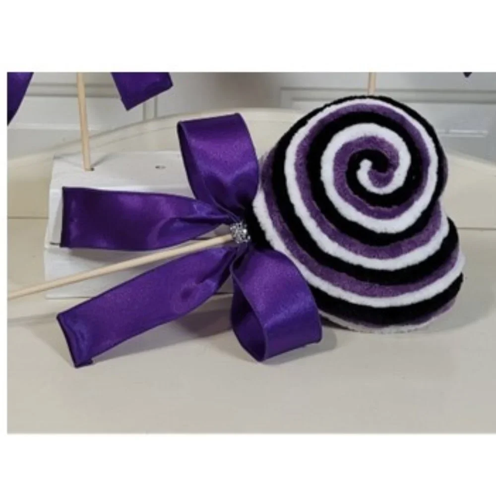 Decorative Velvety Yarn Purple,‎ Black & White Heart Lollipop with Purple Bow #2